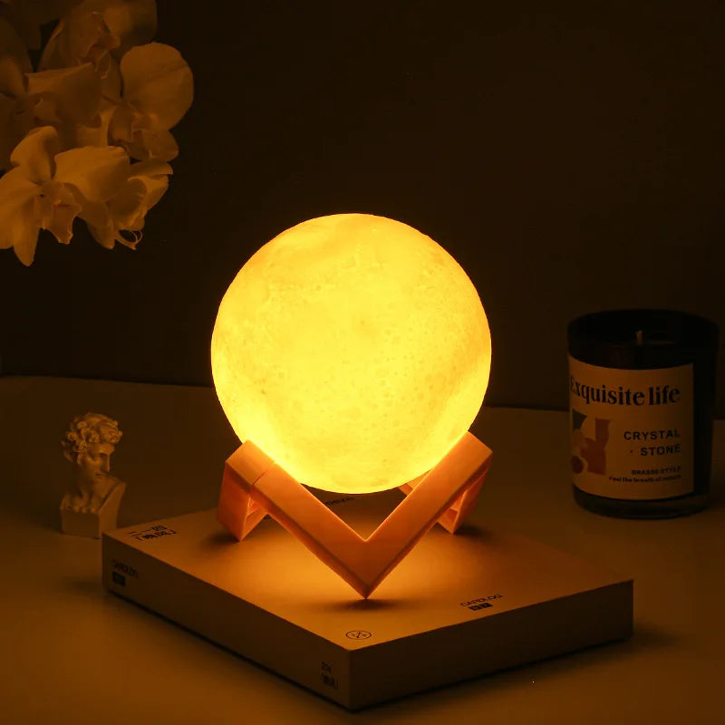 Lâmpada Lua de 8cm - Luz Noturna LED a Bateria com Suporte, Lâmpada Estrelada para Decoração de Quarto, Luz Noturna, Presente para Crianças.